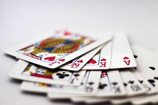 roma Speed Roulette live dealer table showing wheel, betting layout, and live stream interface